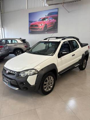 FIAT STRADA 1.8 MPI ADVENTURE CD 16V FLEX 2P MANUAL FIAT STRADA 1.8 MPI ADVENTURE CD 16V FLEX 2P MANUAL
